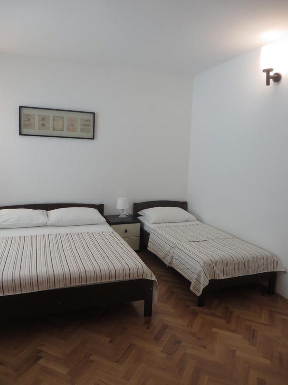 Apartments Tonka Pakoštane Habitación foto